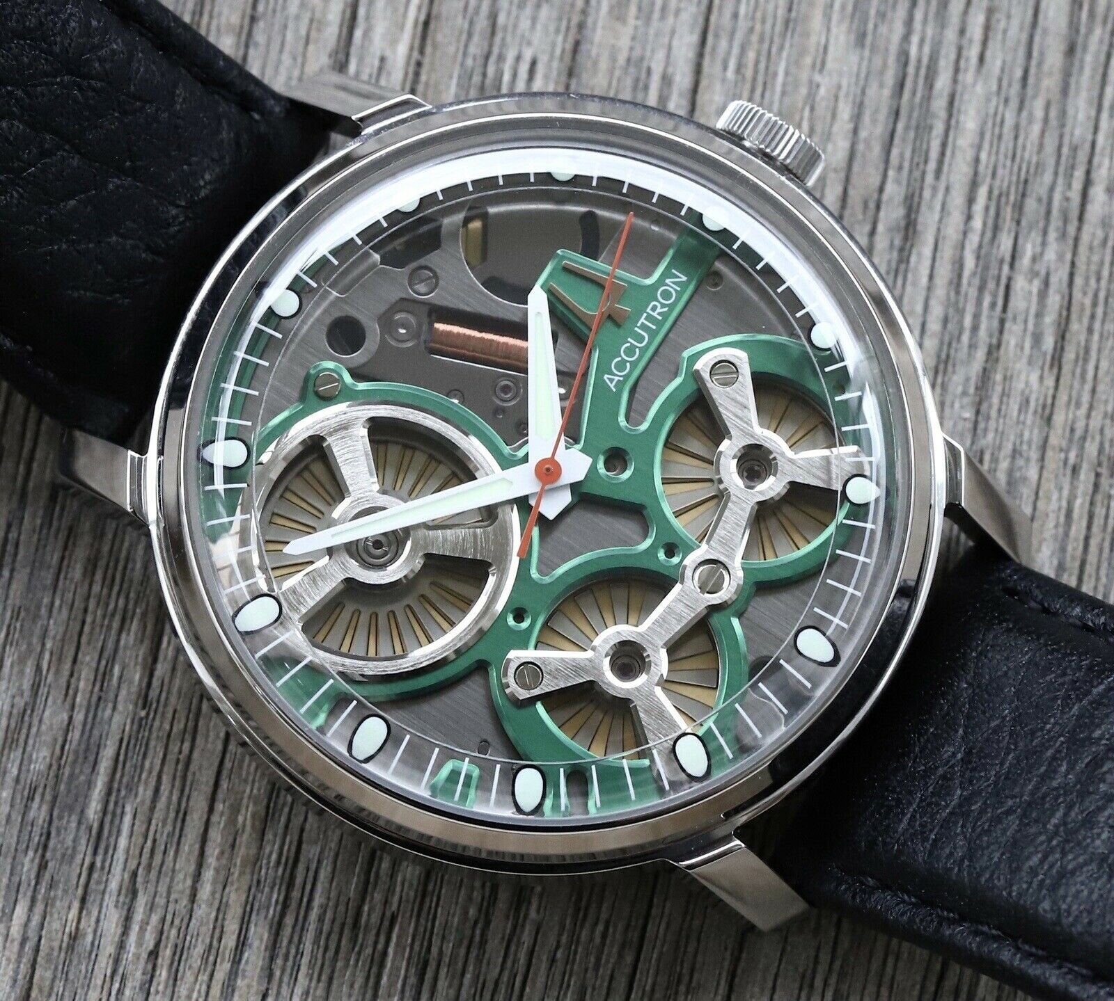 Bulova Accutoron Spaceview 2020 Electrostatic 2ES6A001