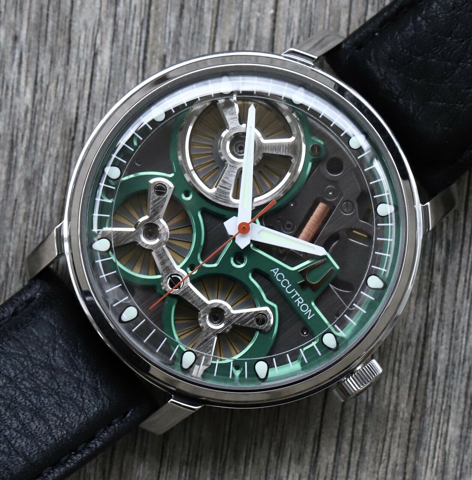 Bulova Accutoron Spaceview 2020 Electrostatic 2ES6A001