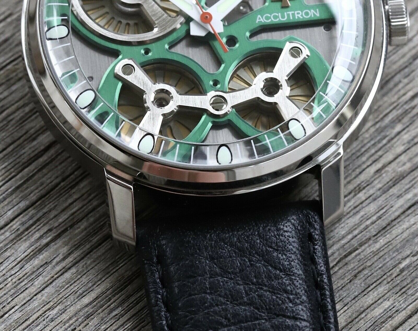 Bulova Accutoron Spaceview 2020 Electrostatic 2ES6A001