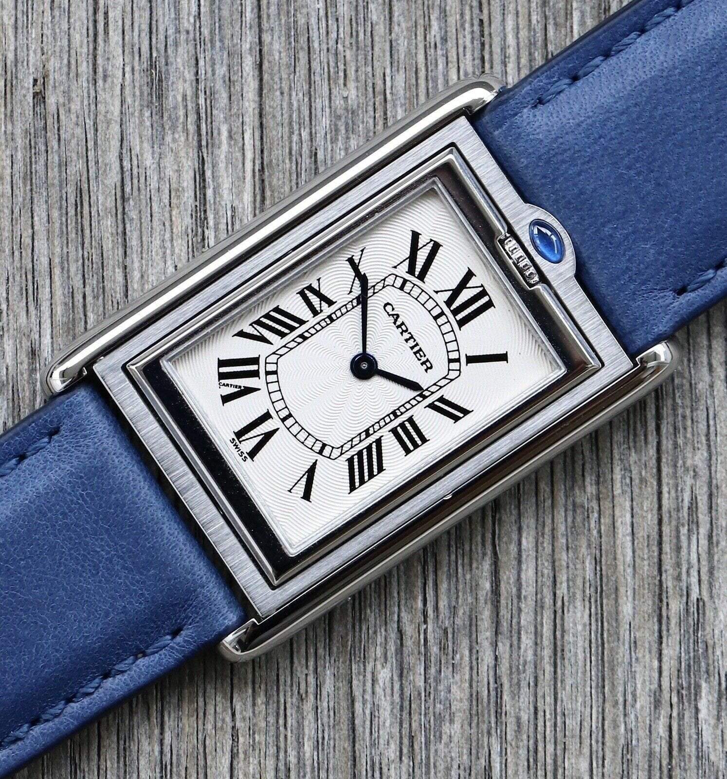 Cartier_Tank_Basculante_2390_M_C3_A9canique_Watch_Vault_02.jpg