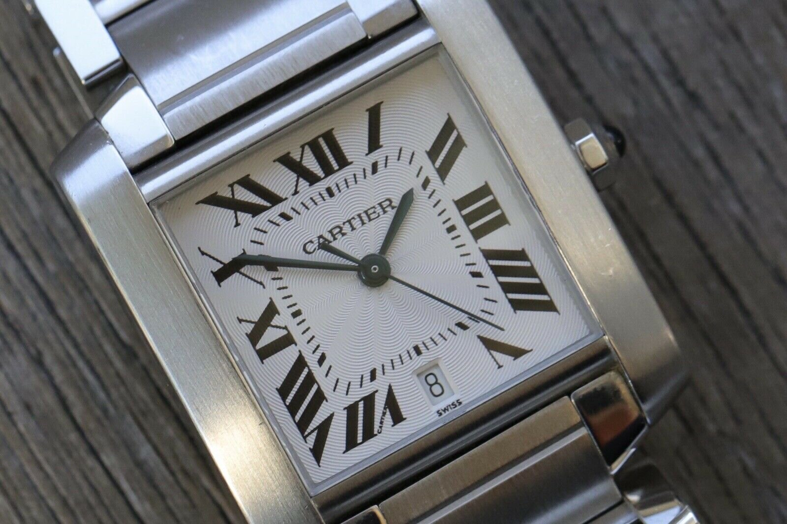 Cartier_Tank_Francaise_Automatic_2302_Watch_Vault_02.jpg