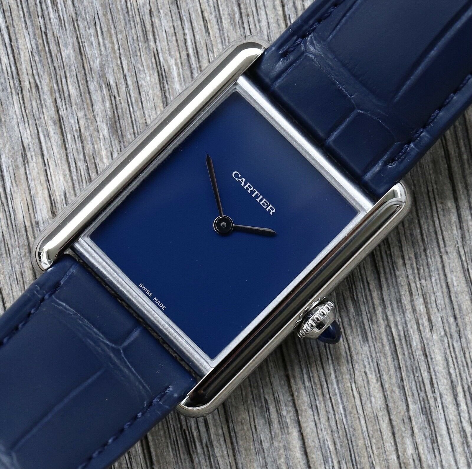 Cartier watch 2021 outlet