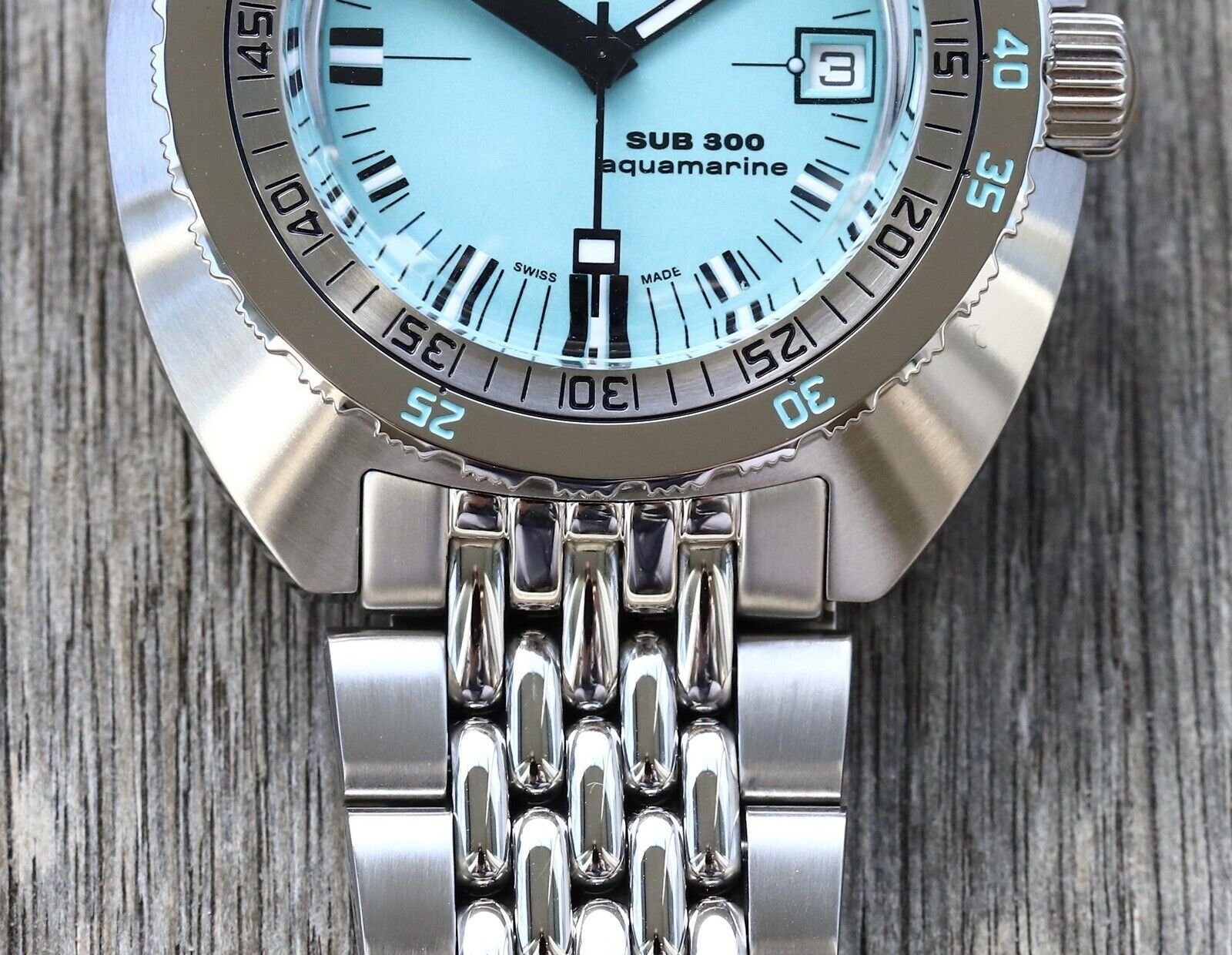 Doxa SUB 300 Aquamarine COSC - 2022