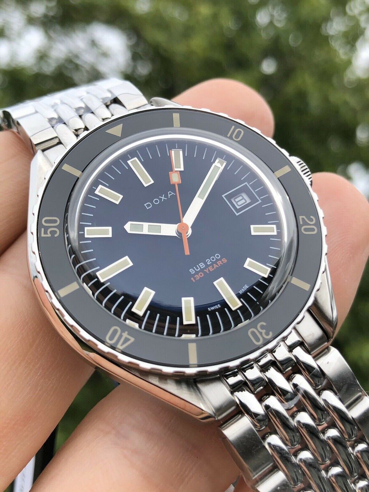 Doxa_Sharkhunter_Sub_200_130th_Anniversary_LE_Watch_Vault_282_29.jpg