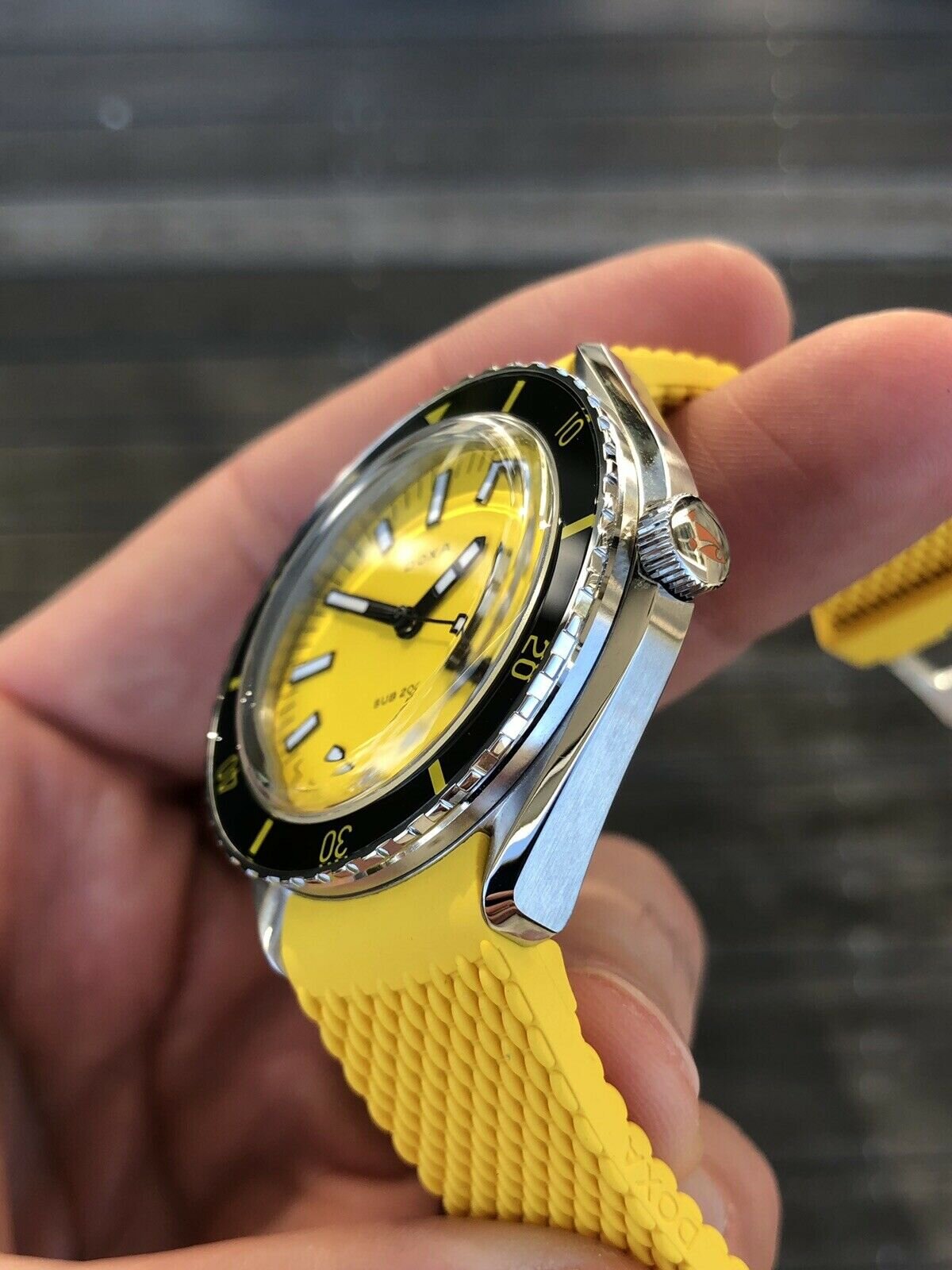 Doxa Sharkhunter Sub 200 Yellow - 2020