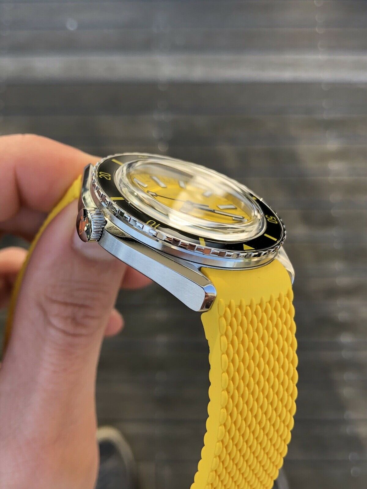 Doxa Sharkhunter Sub 200 Yellow - 2020