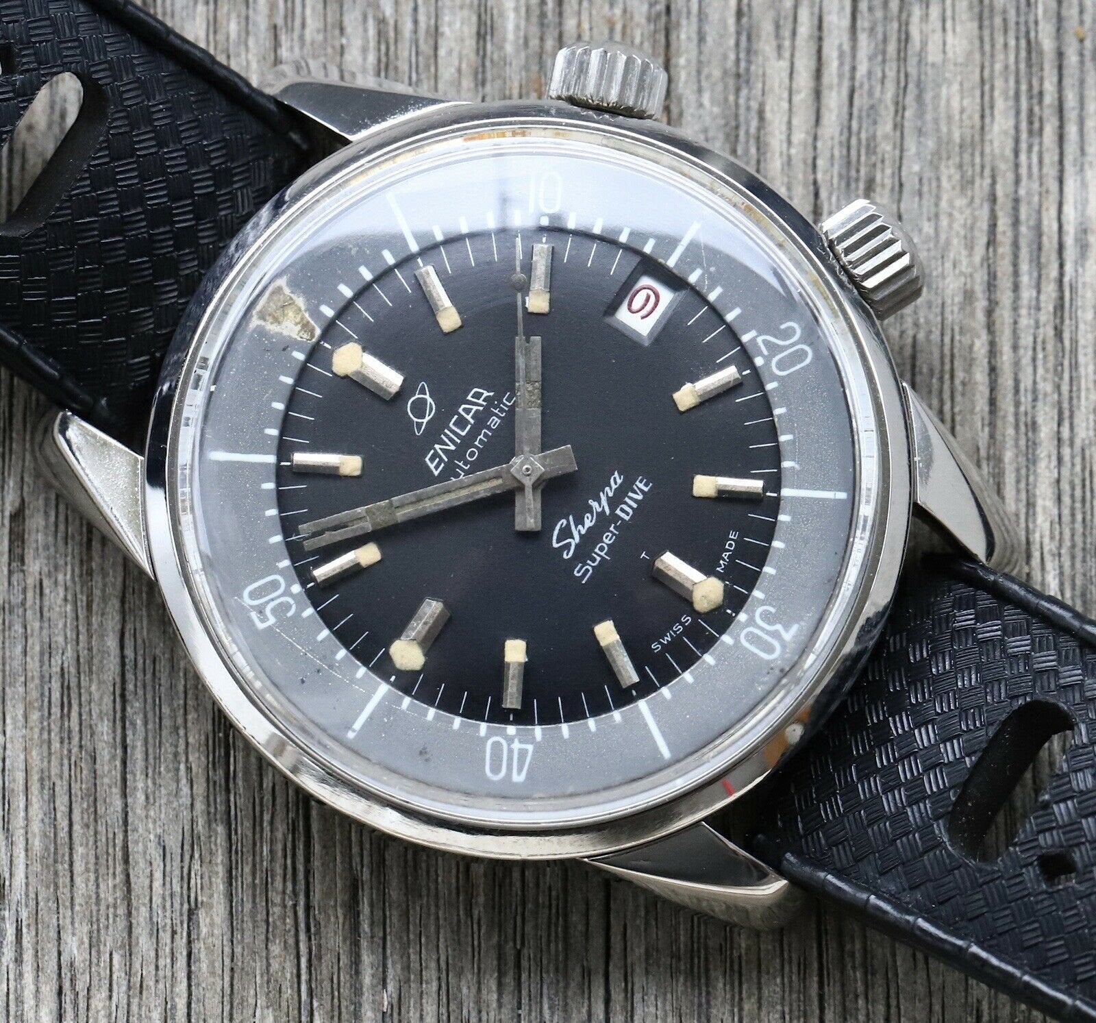 Enicar Sherpa 600 Super Dive 144-35-02 Military Issue
