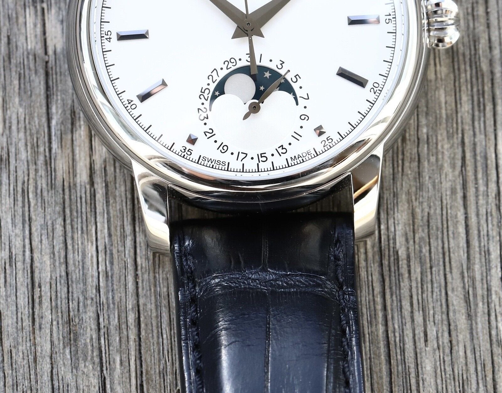 Frederique Constant Classic Moonphase Automatic FC-715/724X4H4/6