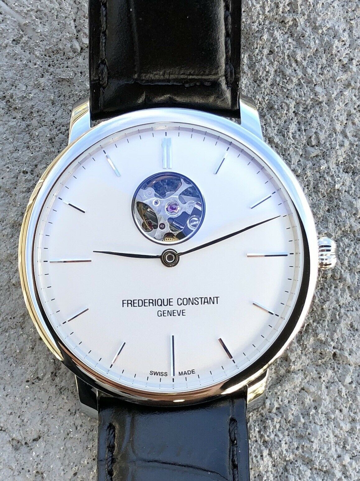 Frederique_Constant_Slimline_Automatic_Heartbeat_FC-312S4S6_281_29.jpg