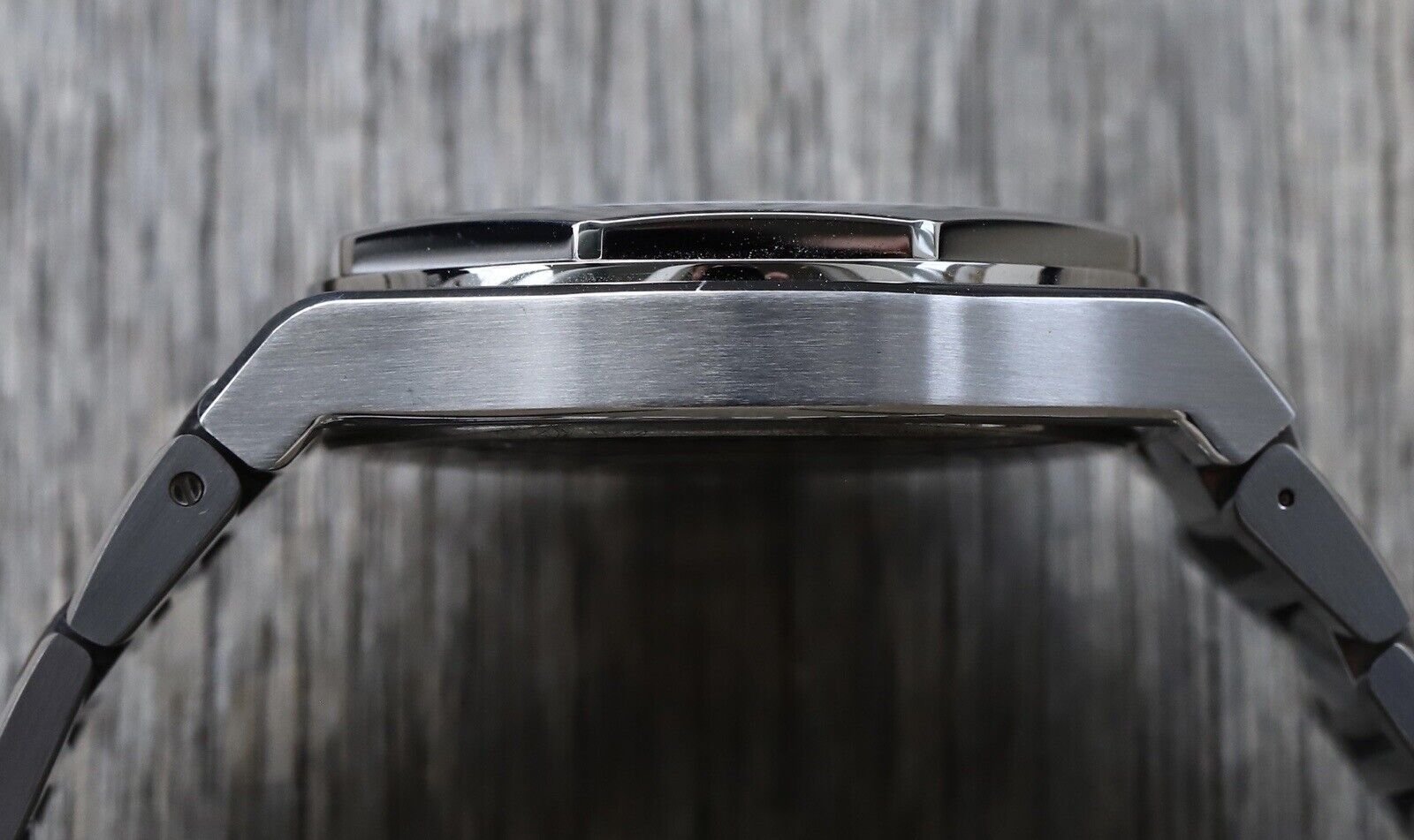 Girard-Perregaux Laureato Chronograph 81020-11-431-11A 42mm - 2019