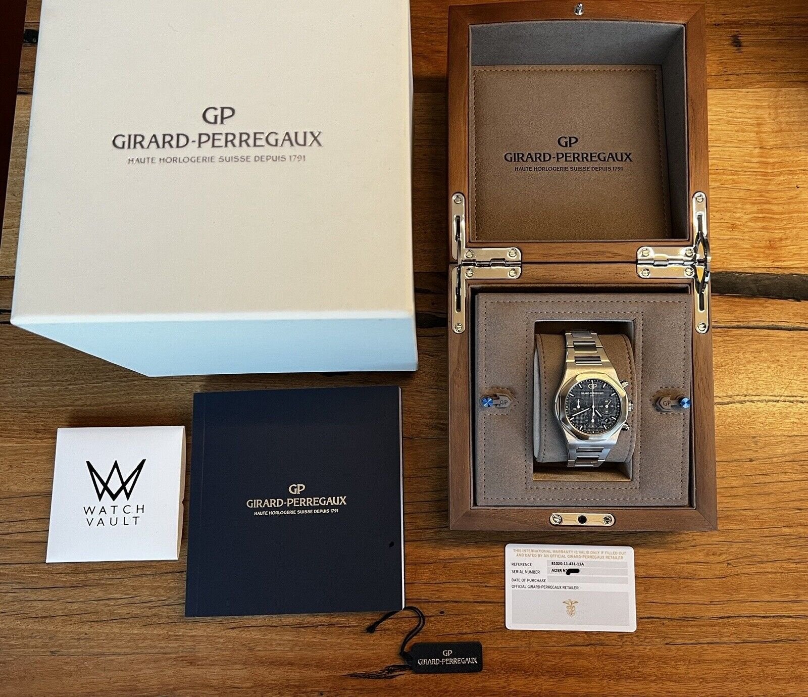Girard-Perregaux Laureato Chronograph 81020-11-431-11A 42mm - 2019