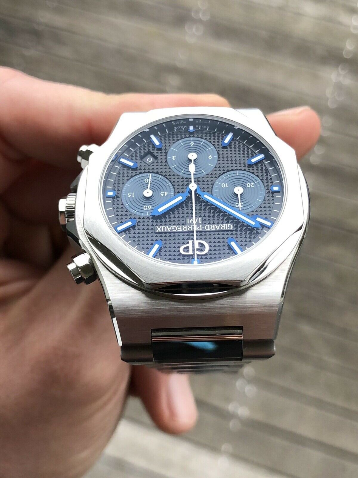 Girard Perregaux Laureato Chronograph 81020 11 631 11A 42mm 2019 Watch Vault Australia