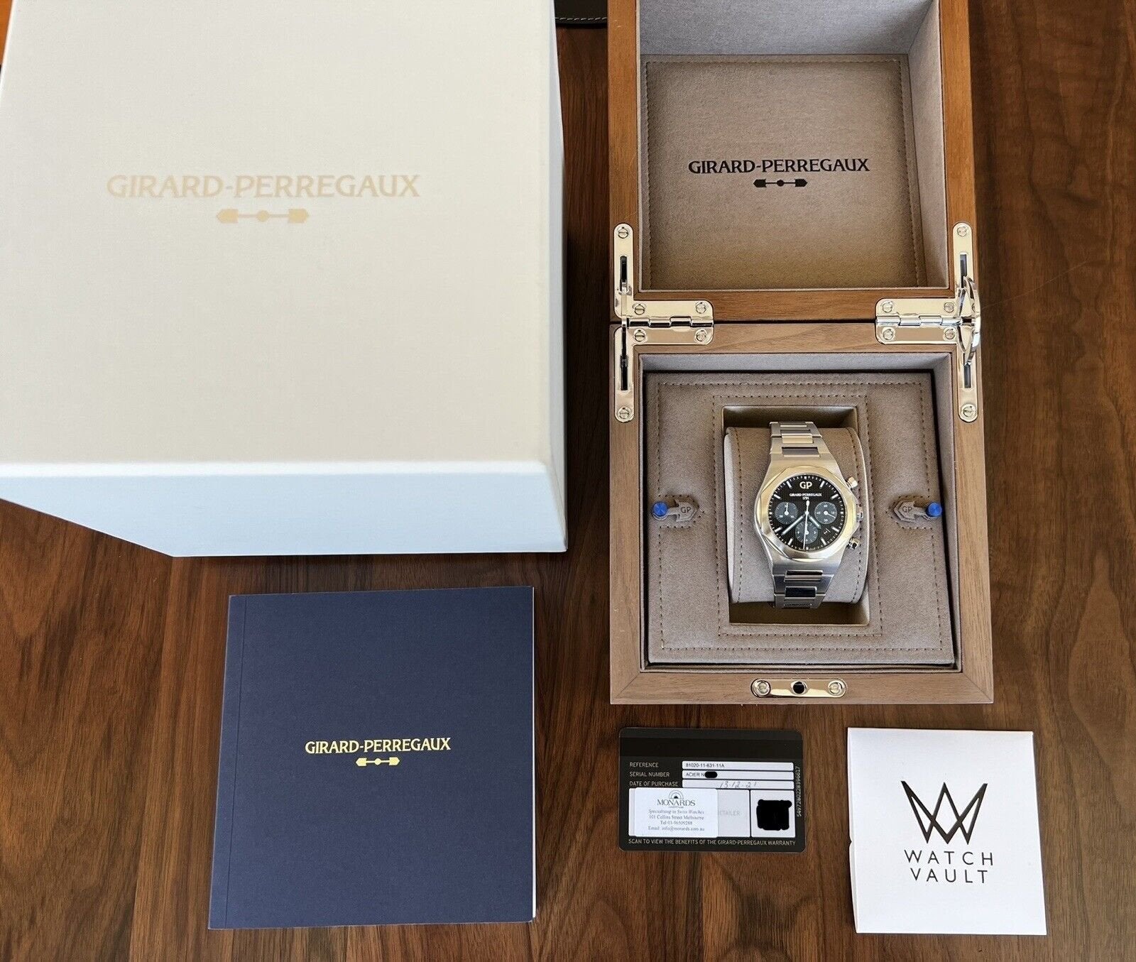 Girard Perregaux Laureato Chronograph 81020 11 631 11A 42mm 2021