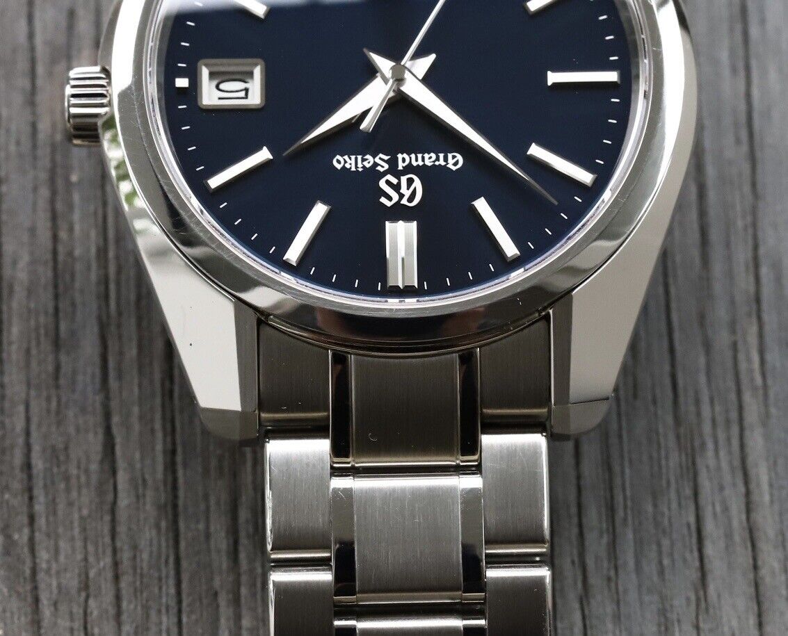 Grand Seiko Heritage Quartz SBGP005 - 2022