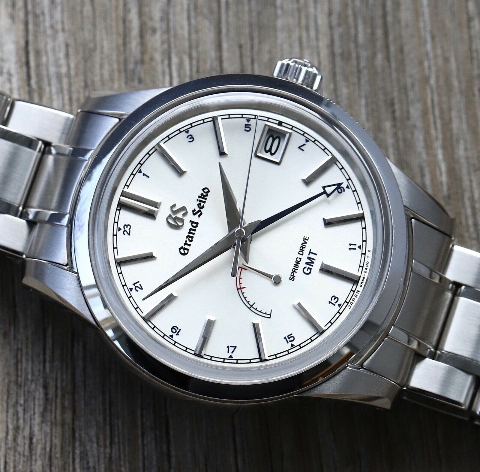 Grand Seiko Elegance Spring Drive GMT SBGE225