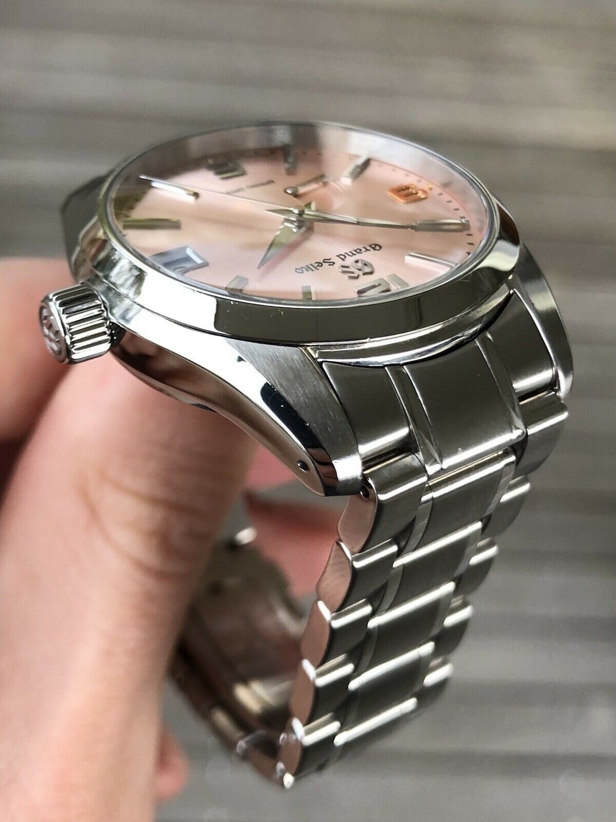 Grand Seiko SBGA371 "Pink Champagne" AJHH Special Limited Edition