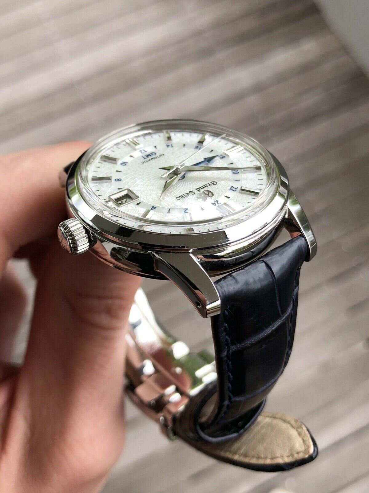 Seiko sbgm235 2025