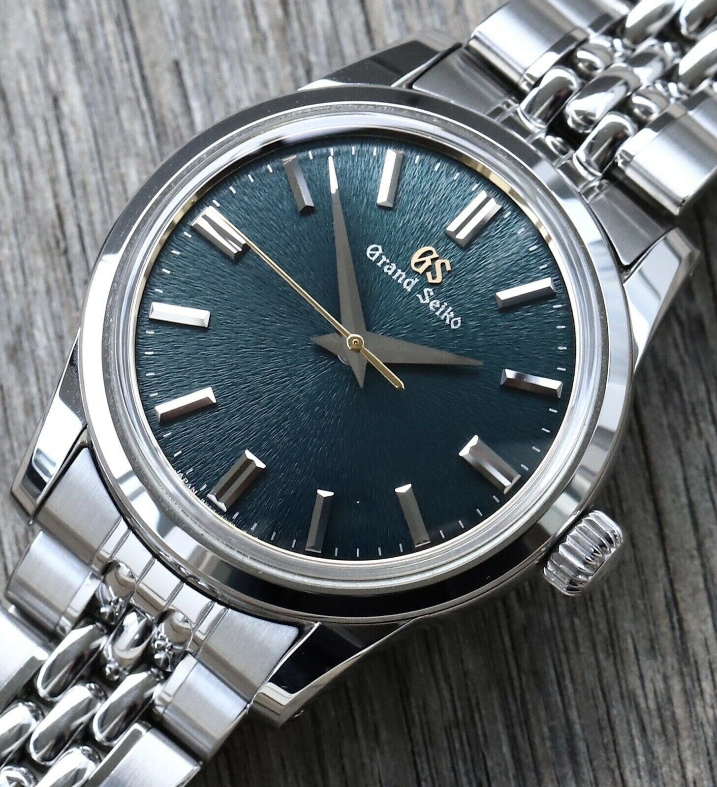Grand Seiko SBGW255 Jade Mountain Limited Edition