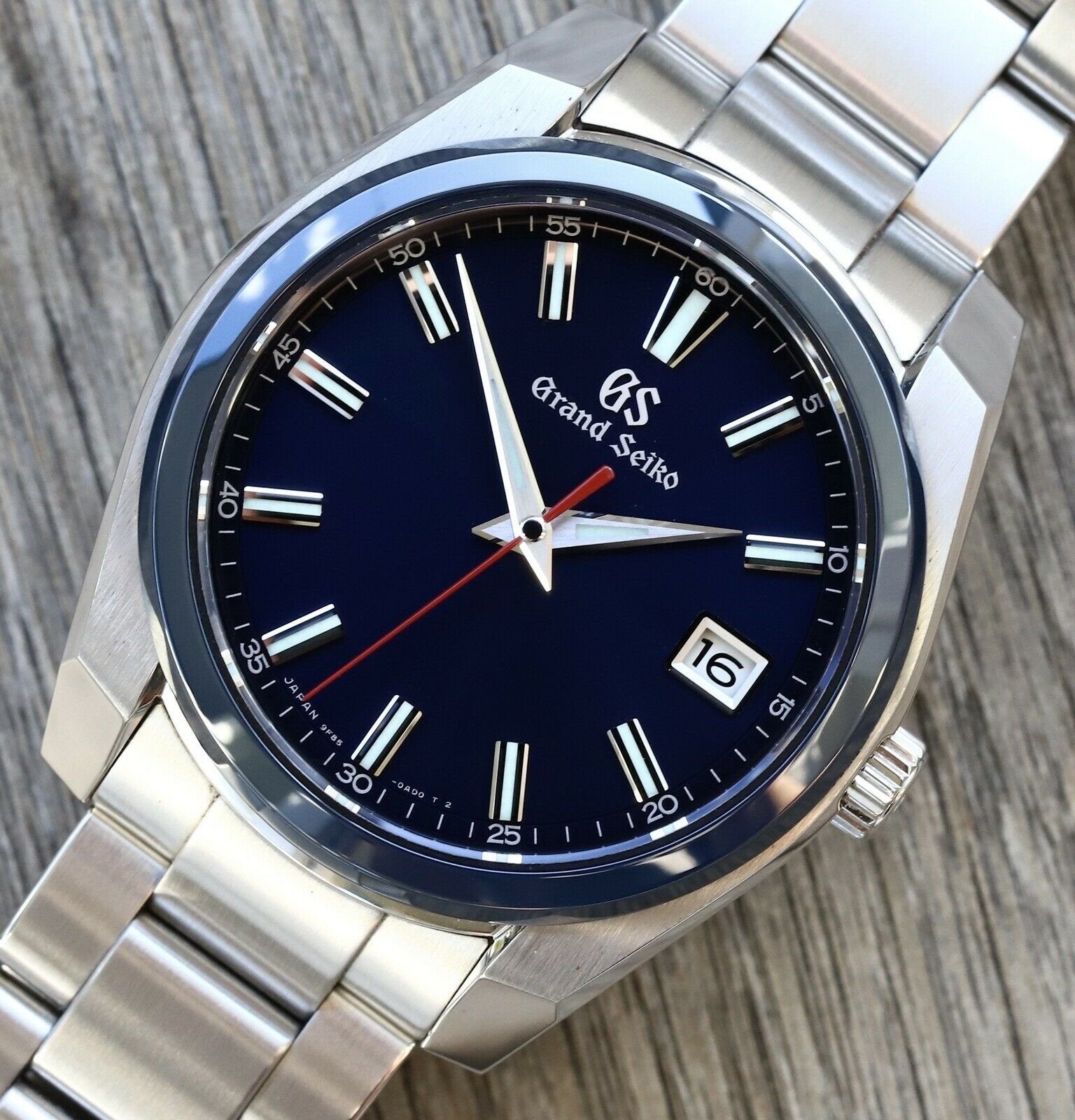 Grand Seiko Sport Collection Quartz SBGP015 Limited Edition - 2020