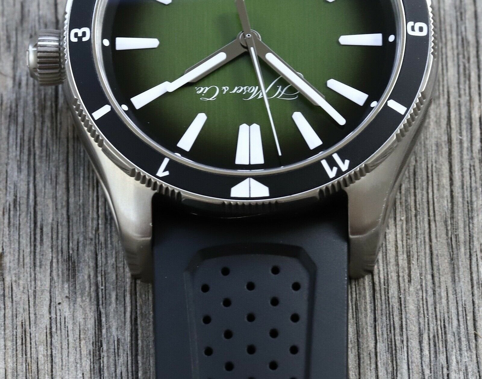 H moser pioneer diver outlet