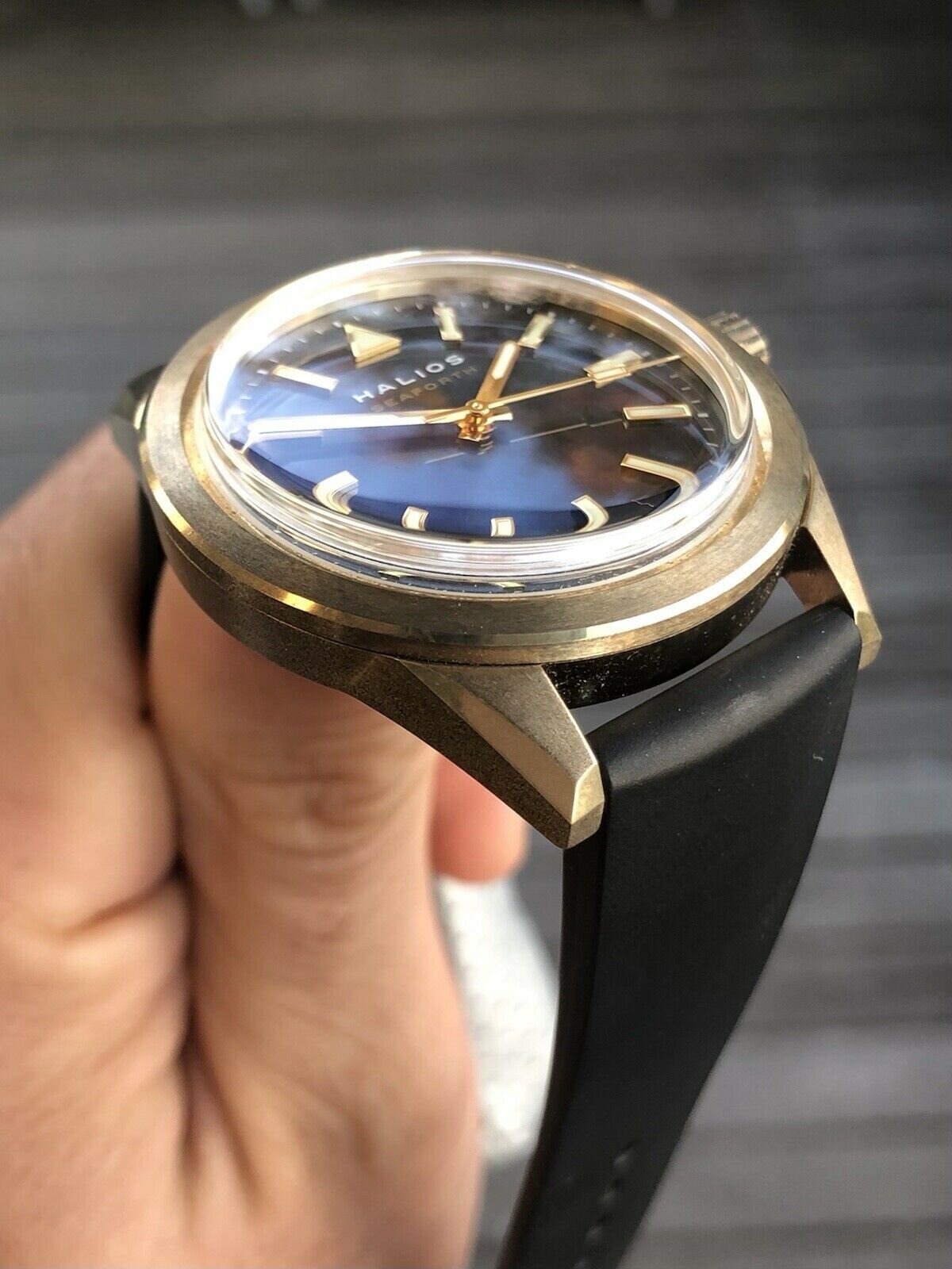 Halios seaforth bronze deals