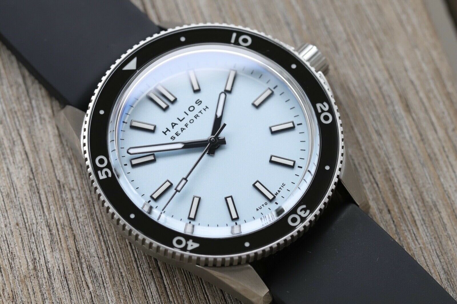 Halios Seaforth Pastel Blue with Diver bezel