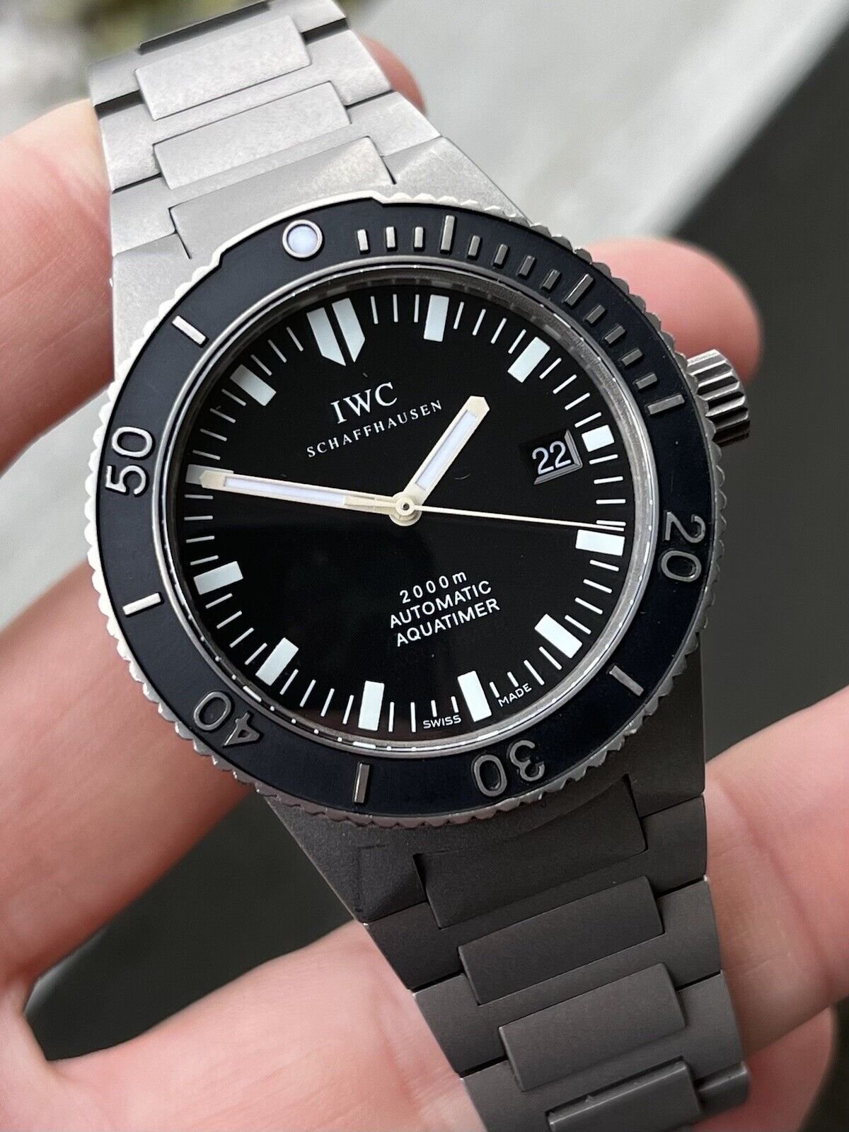 Iw353601 deals