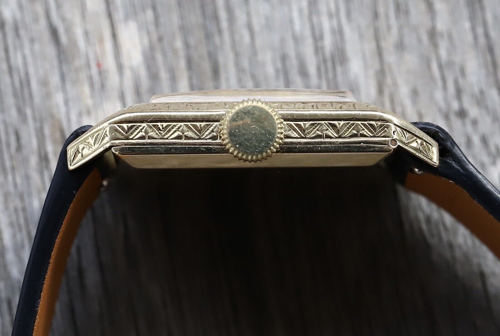 IWC Schaffhausen 14k Gold Antique Art Deco - 1926
