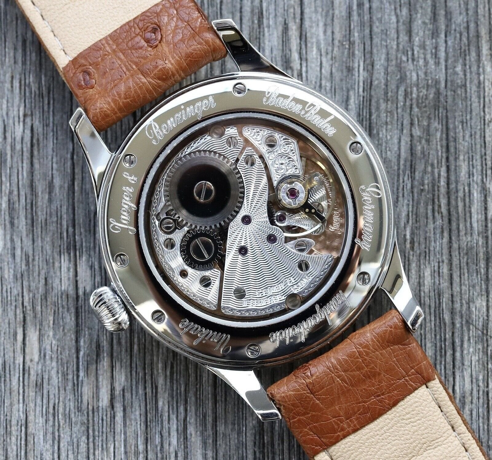 Vintage movement 2025