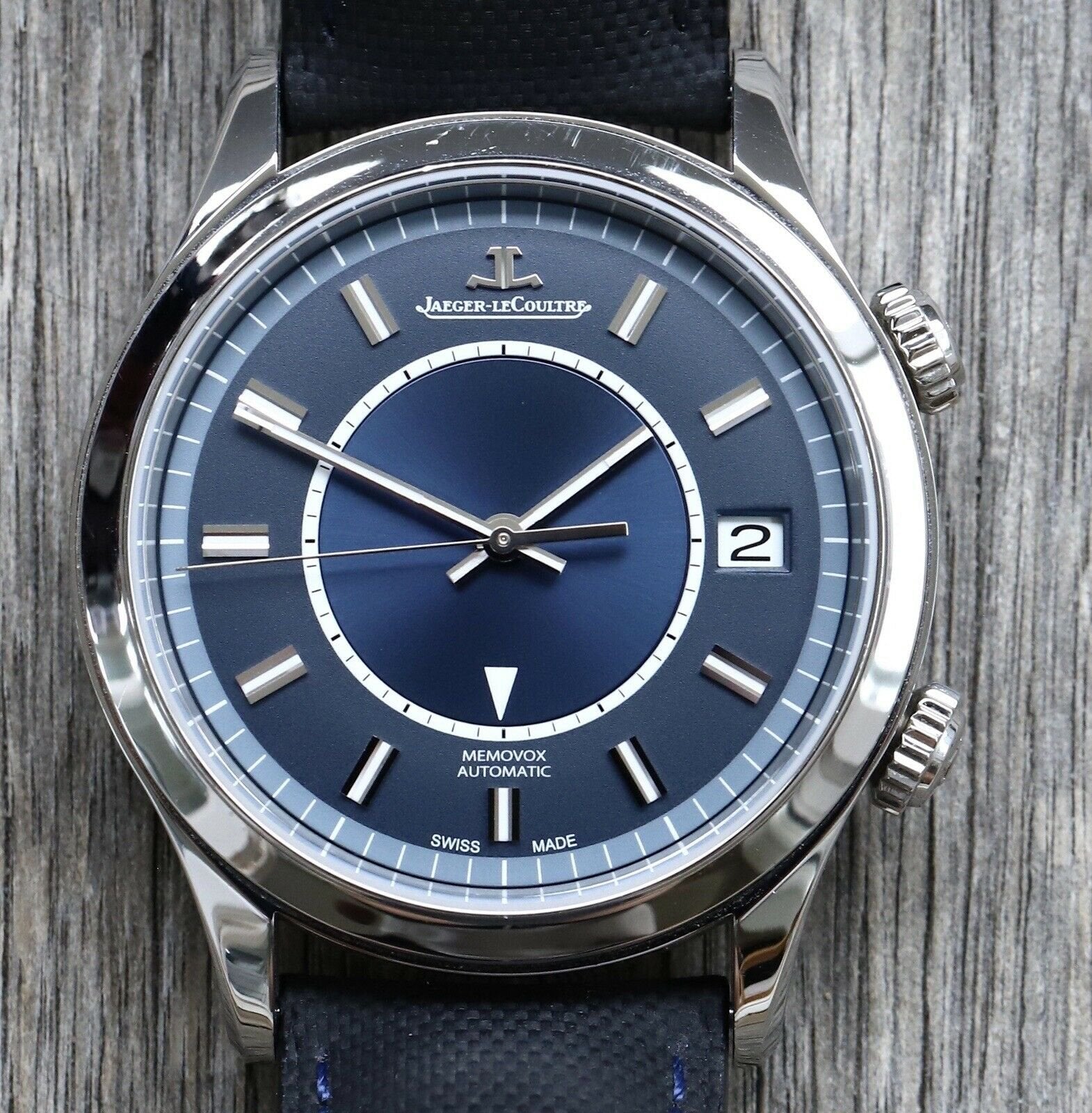 Jaeger LeCoultre Master Memovox Boutique Edition Q141848J - 2016