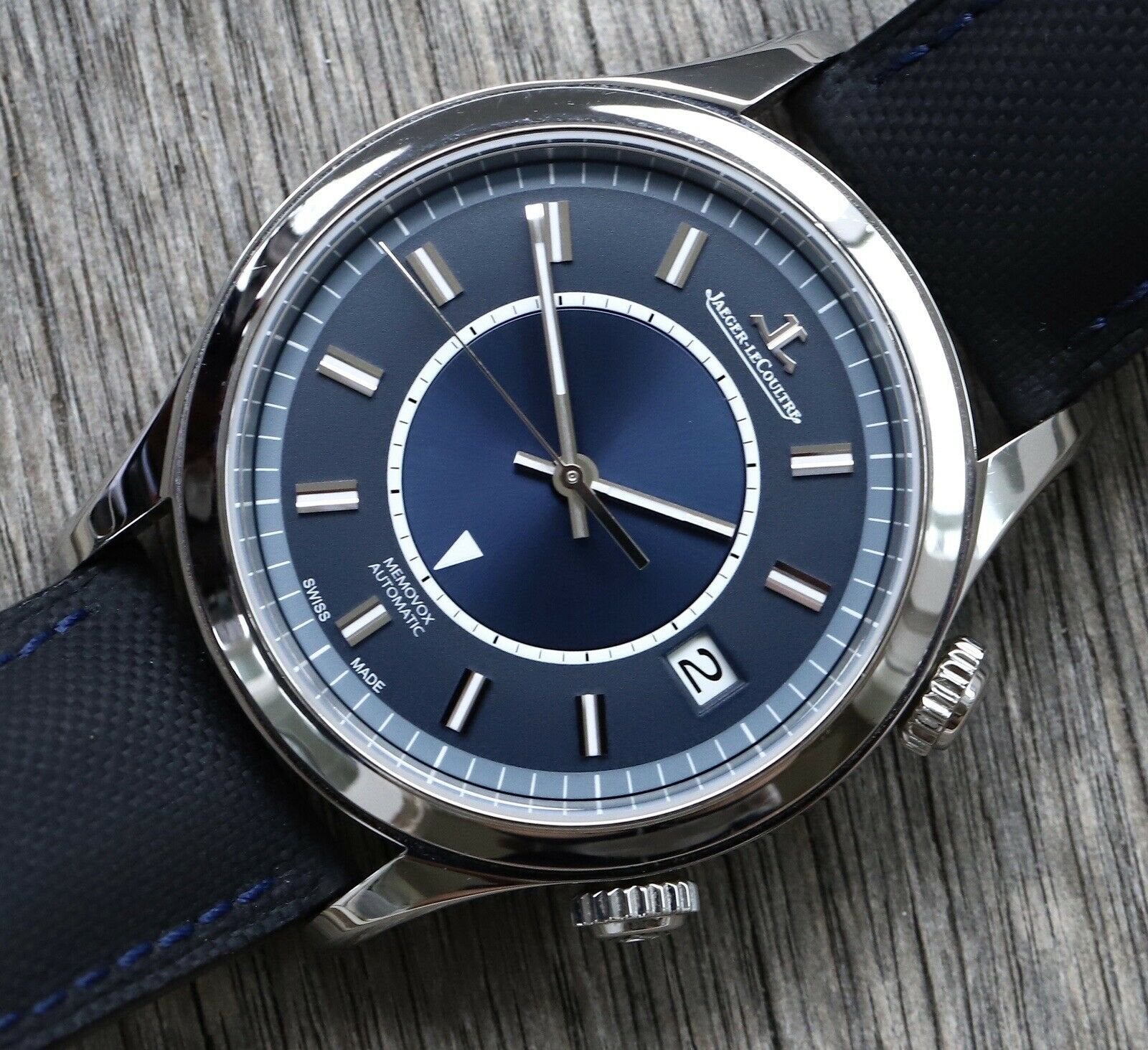 Jaeger LeCoultre Master Memovox Boutique Edition Q141848J - 2016