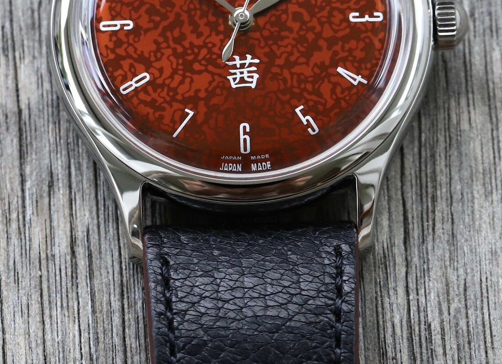 Kurono Tokyo Grande Akane Urushi Dial - Brand New