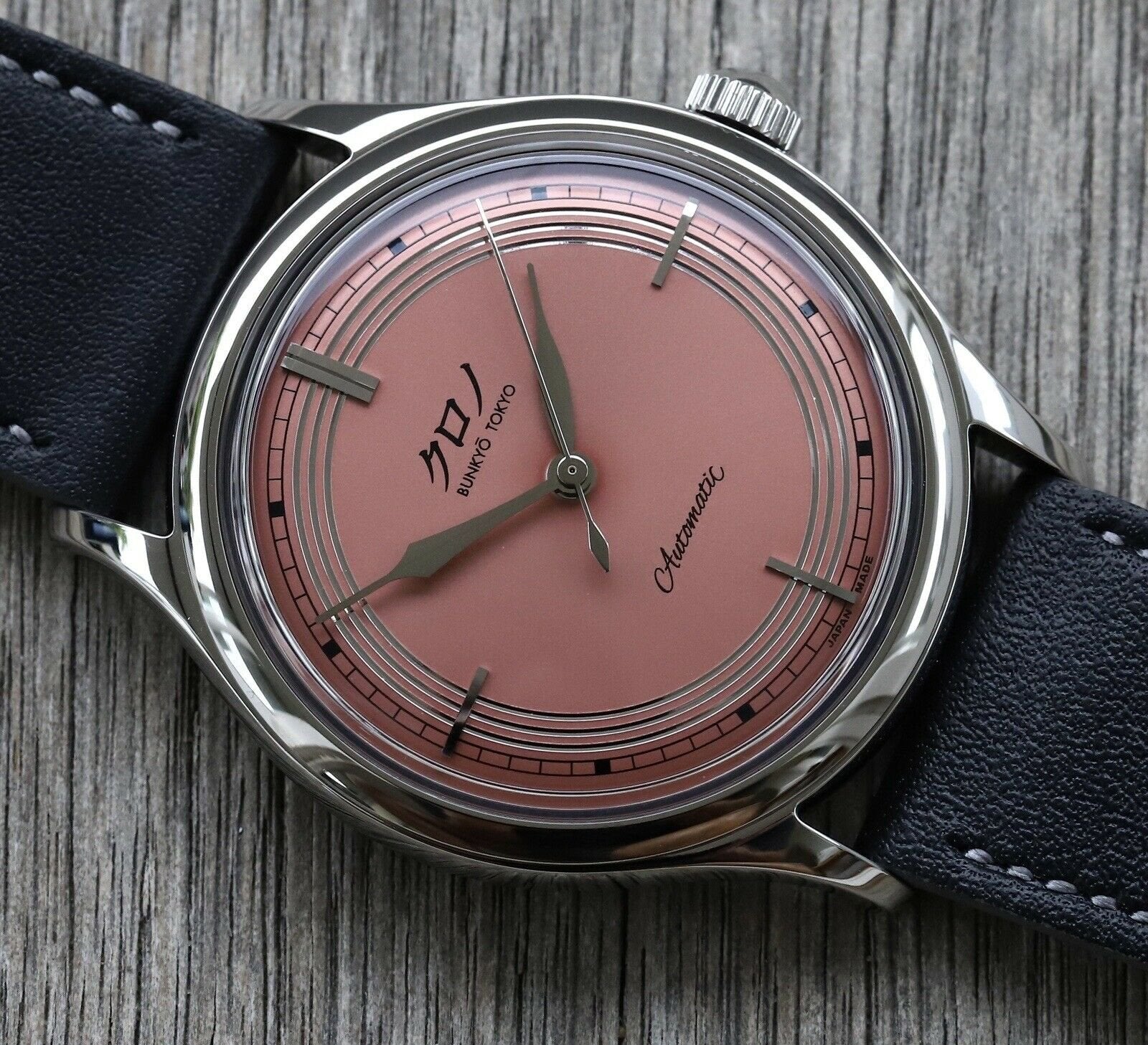 Kurono_Tokyo_Toki_-_Brand_New_Watch_Vault_02.jpg