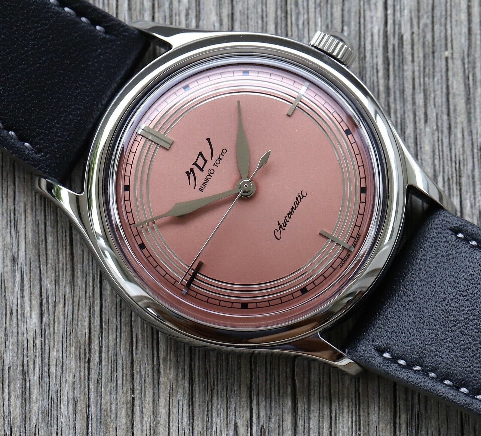 Kurono_Tokyo_Toki_Watch_Vault_02.jpg
