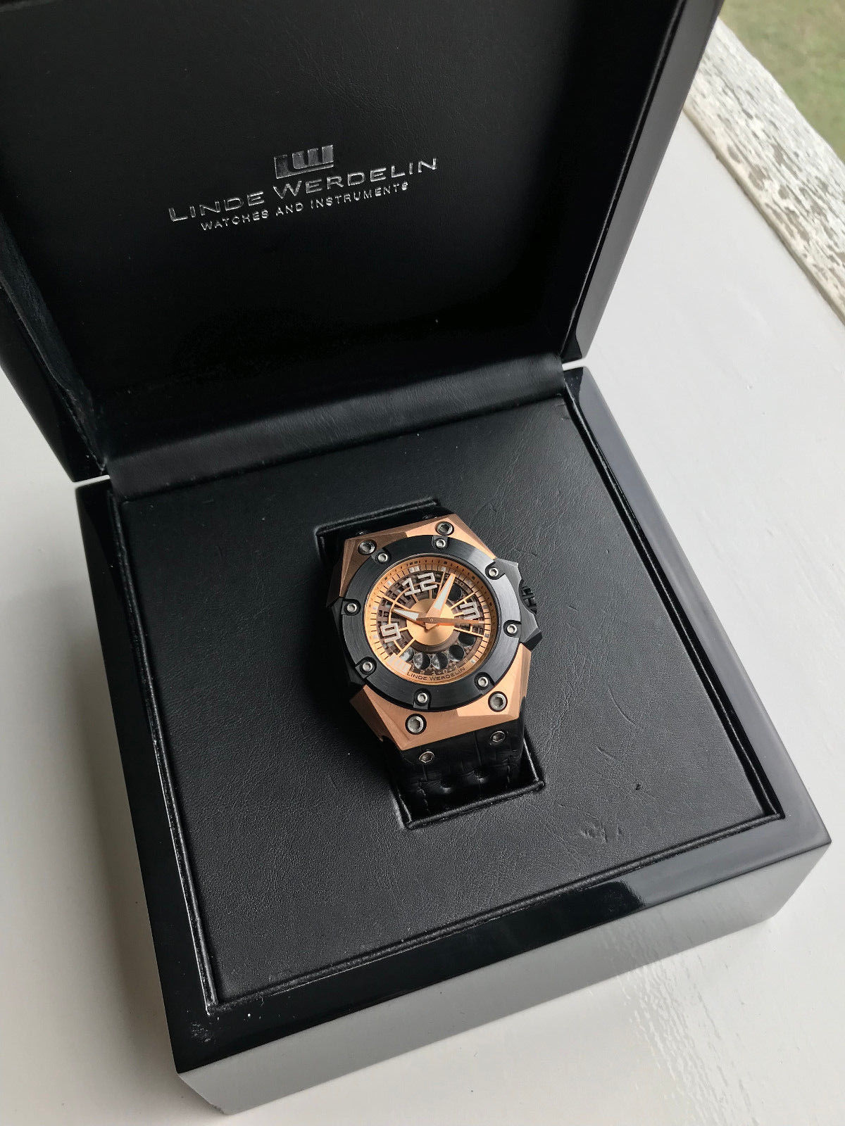 Linde Werdelin Oktopus Moon Gold - 2013