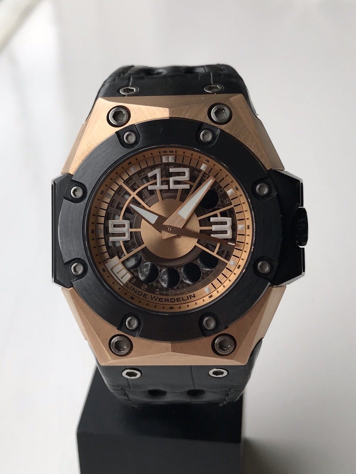 Linde Werdelin Oktopus Moon Gold - 2013