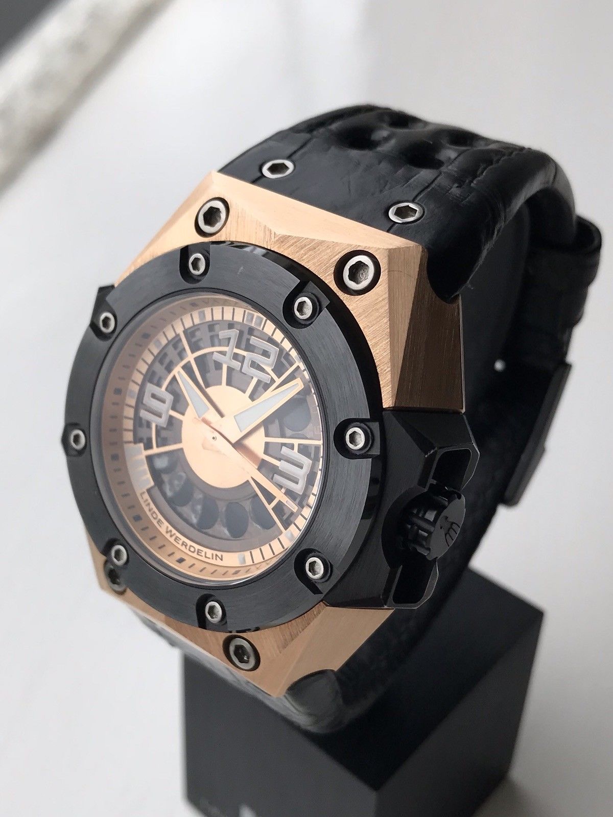 Linde Werdelin Oktopus Moon Gold - 2013