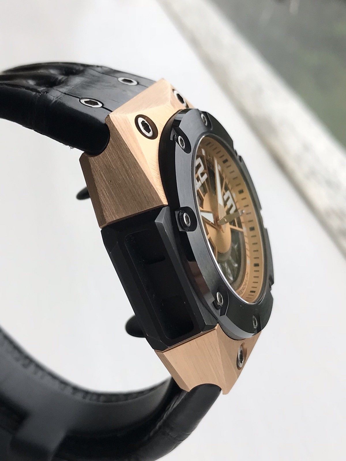 Linde Werdelin Oktopus Moon Gold - 2013