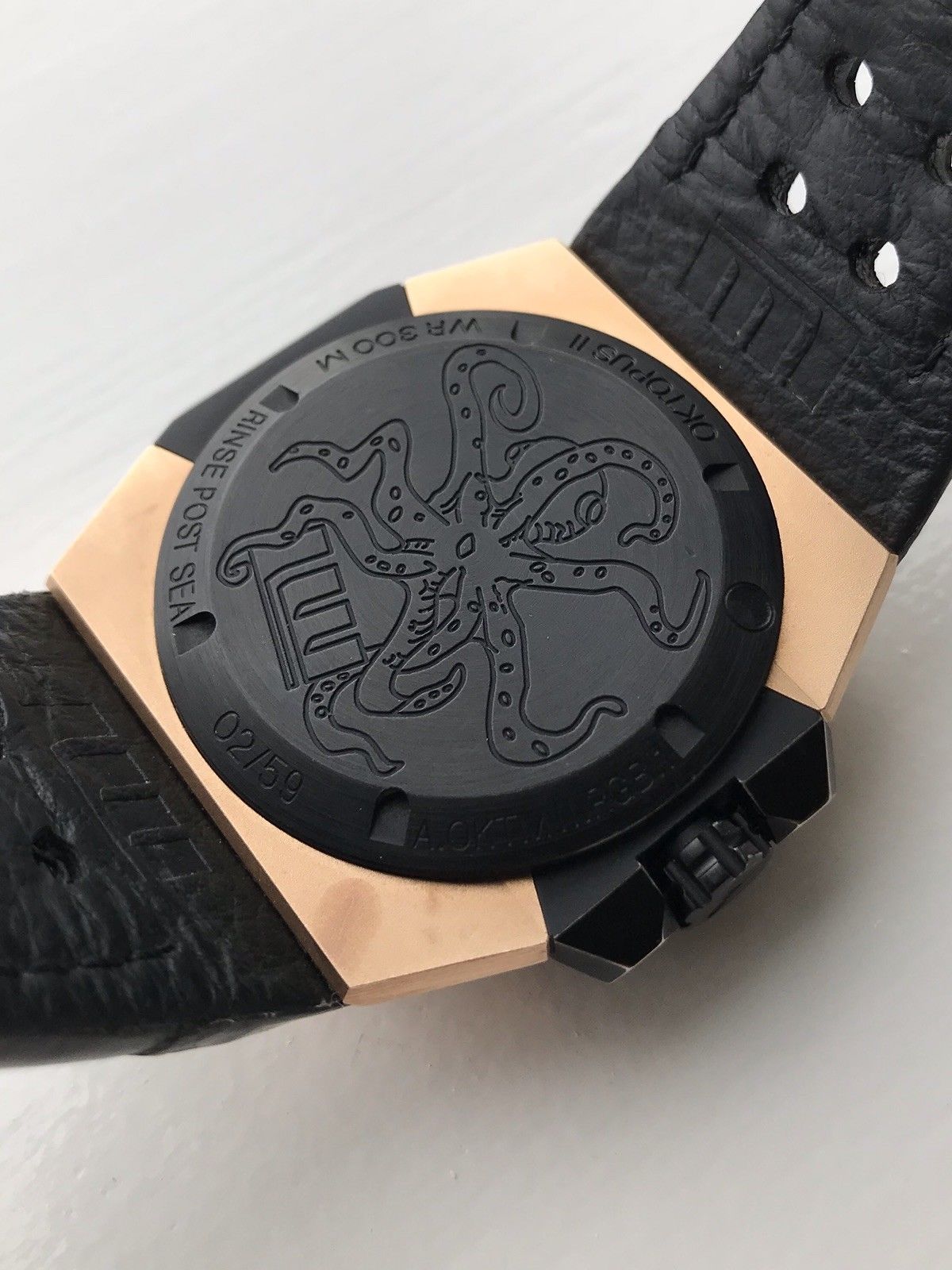 Linde Werdelin Oktopus Moon Gold 2013 Watch Vault Australia
