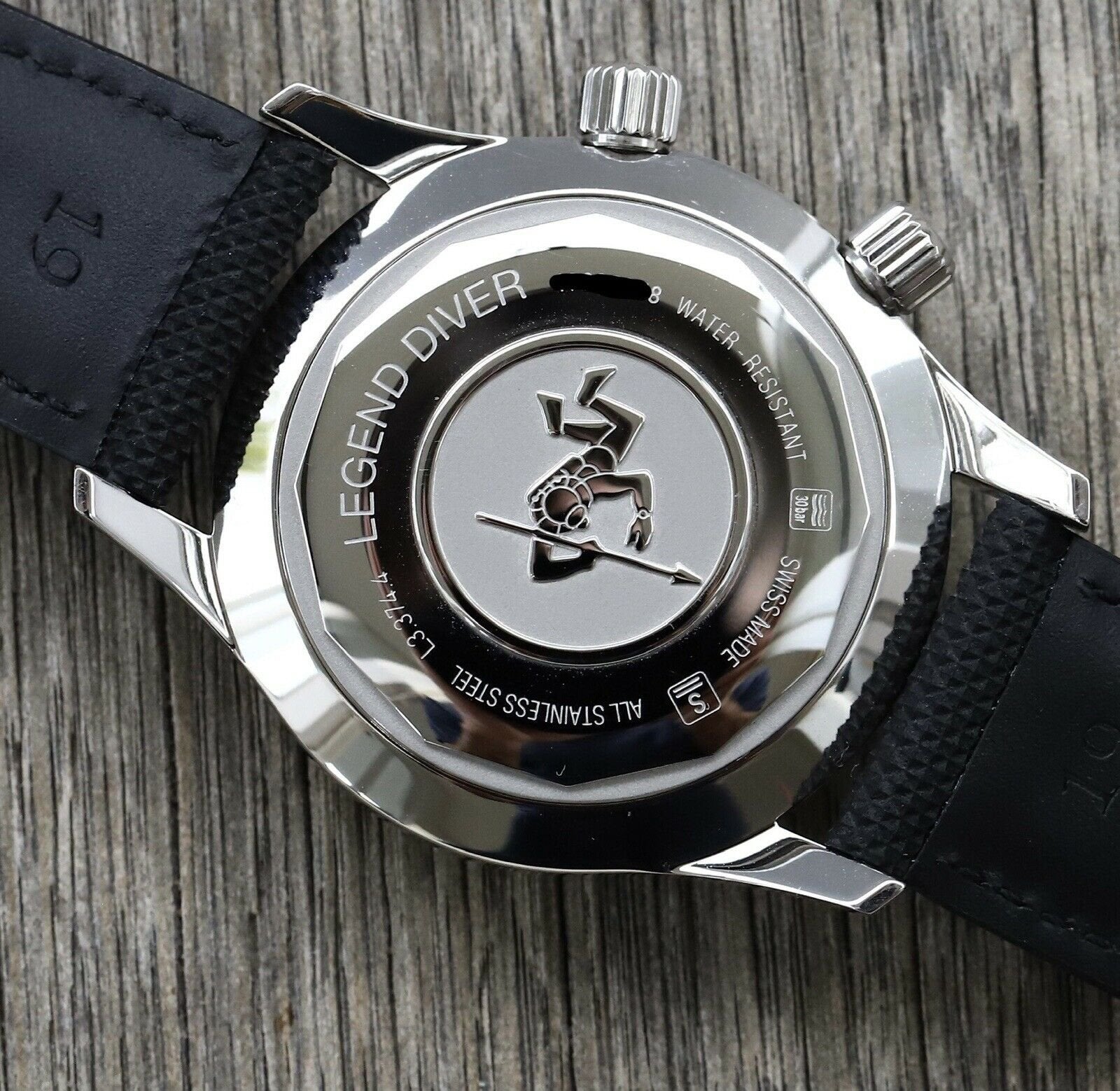 Longines Legend Diver Date 36mm&nbsp;L3.374.4.50.0 - 2021