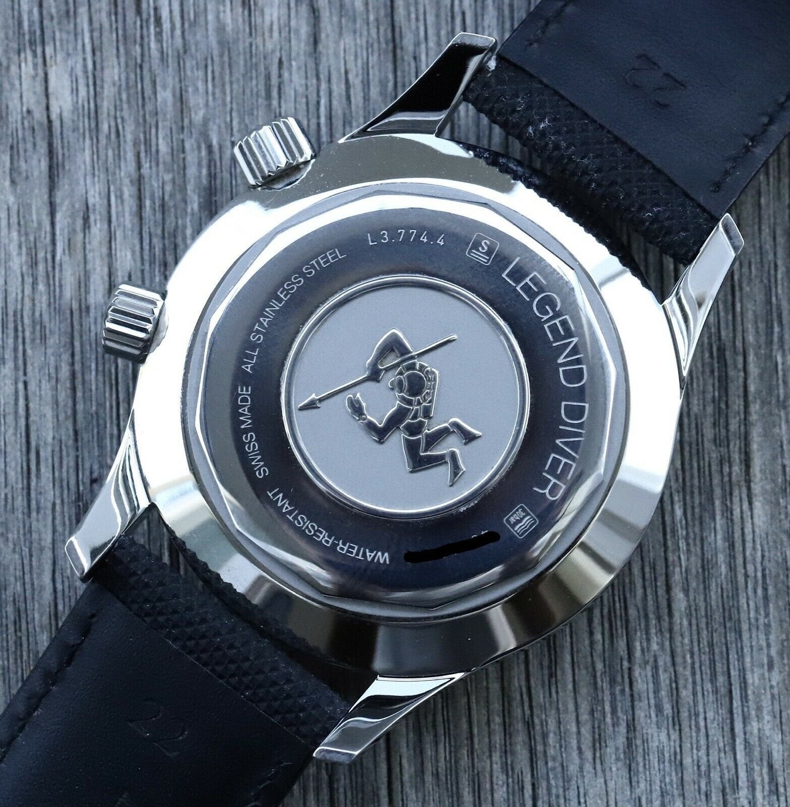 Longines Legend Diver Date 42mm&nbsp;L3.774.4.50.0 - 2019