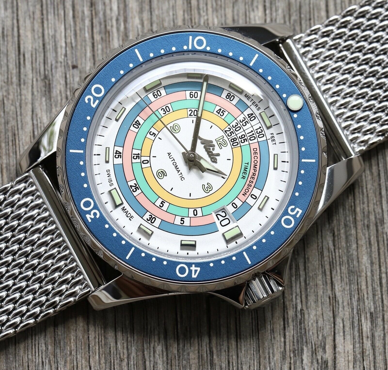 Mido_Ocean_Star_Decompression_Timer_1961_LE_Turquoise_M026.807.11.031.00_-_2021_Watch_Vault_02_4a0bb591-3dcd-47d3-b5f2-9cd8b4ce7f45.jpg