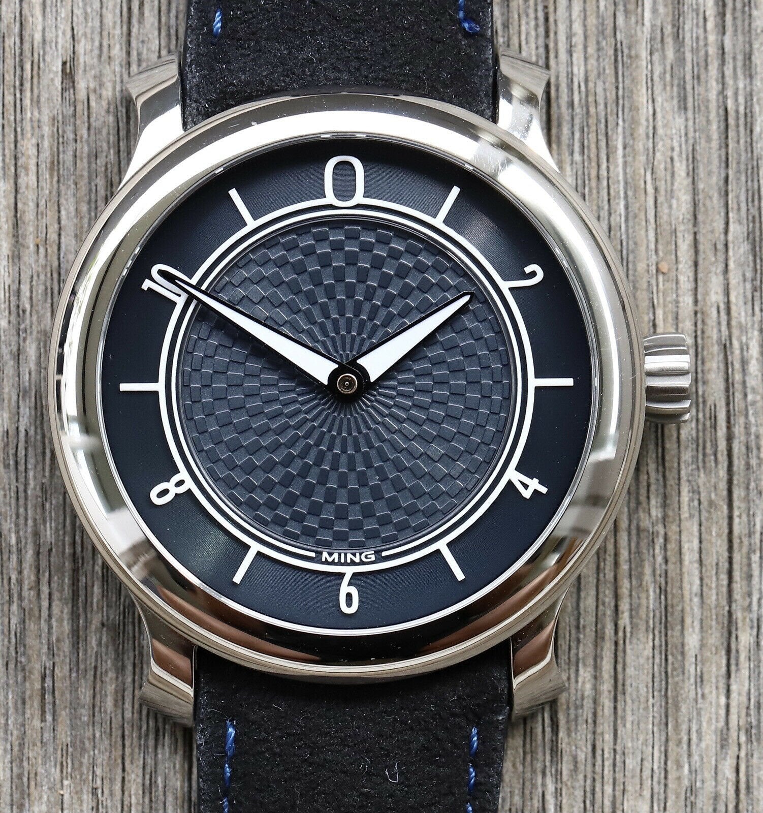 Ming_17.06_Slate_Dial_-_2020_Watch_Vault_01.jpg