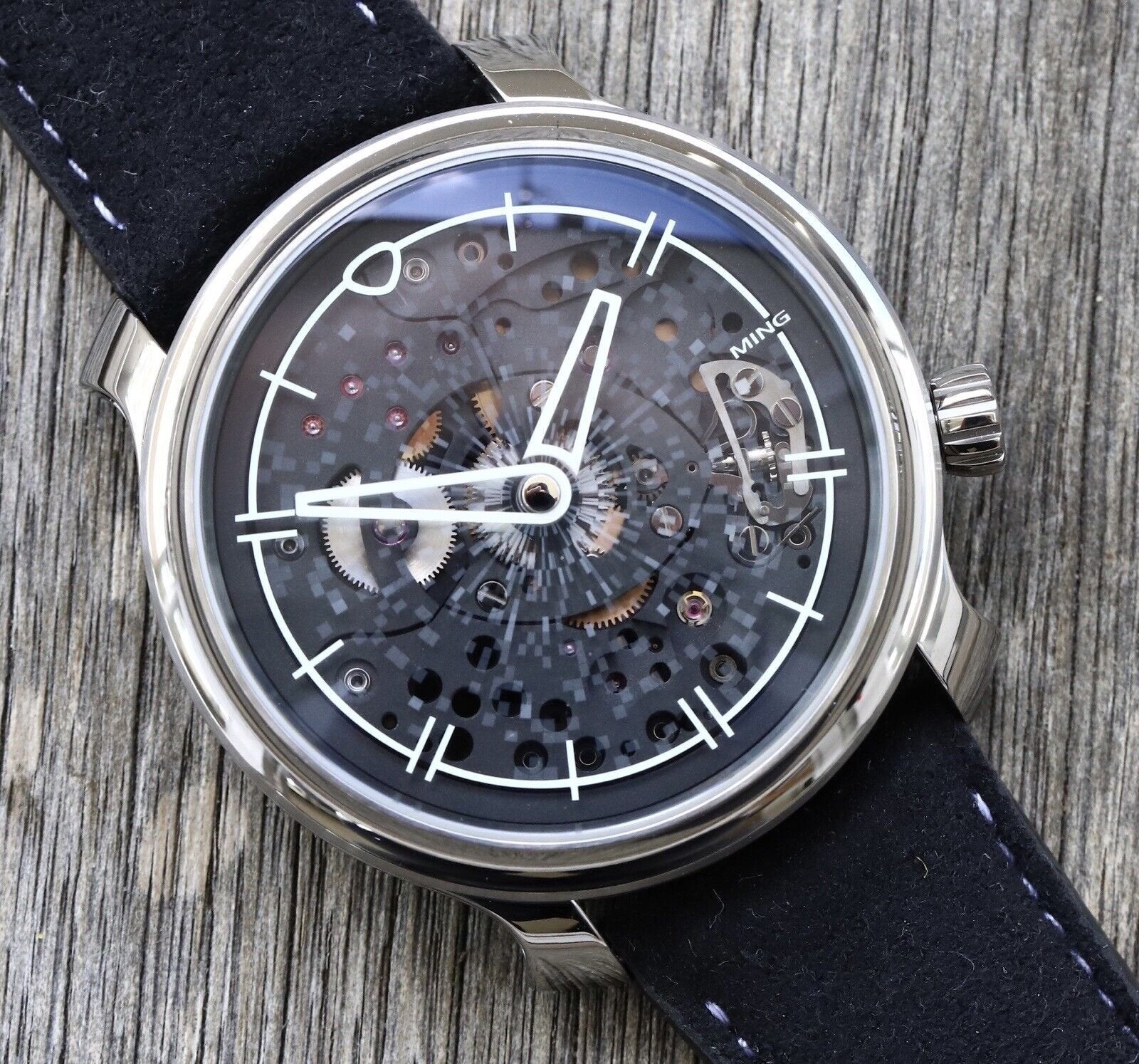 Ming_Mosaic_20.11_-_Brand_New_Watch_Vault_02.jpg