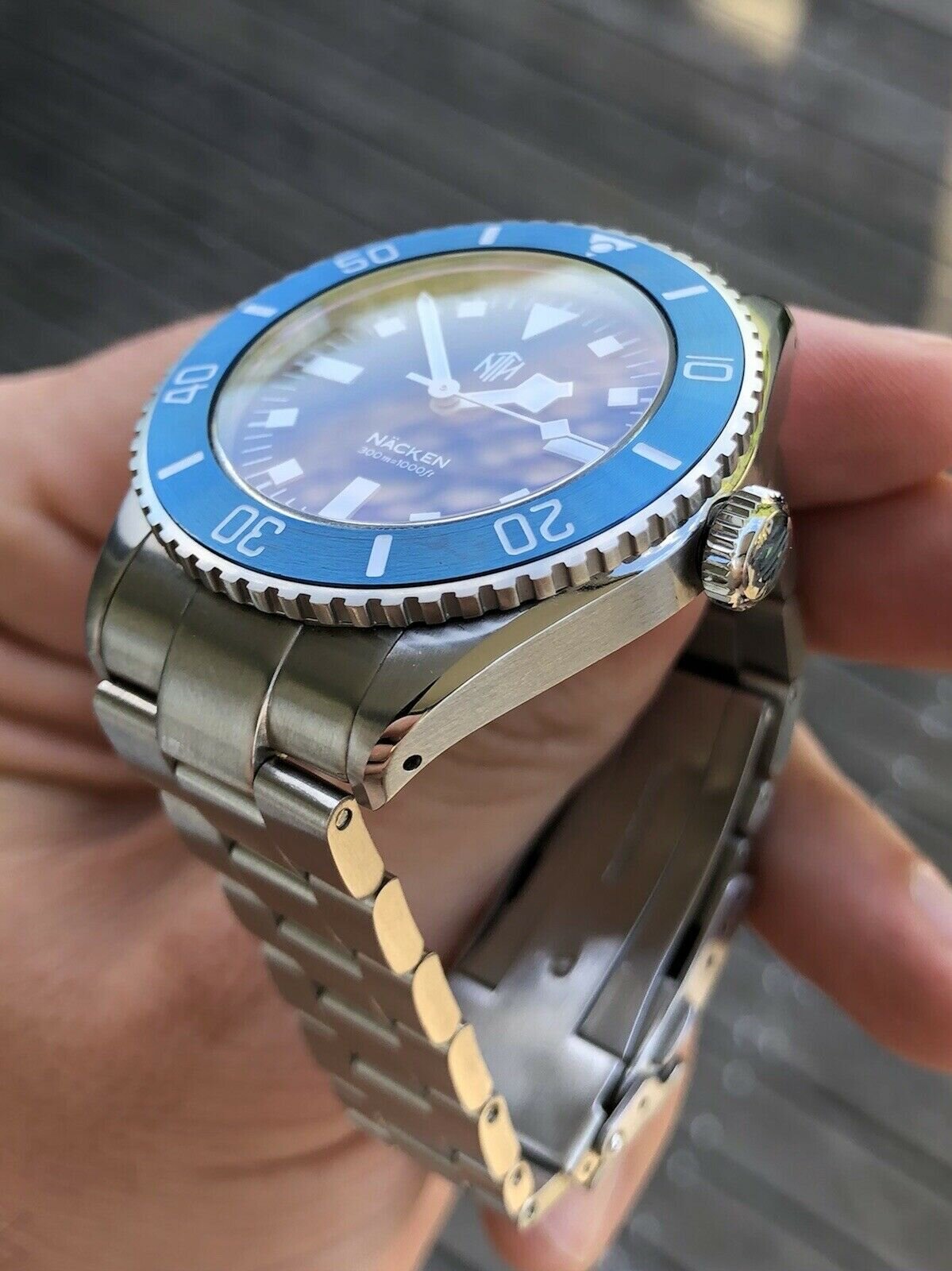 NTH Sub Nacken Modern Blue