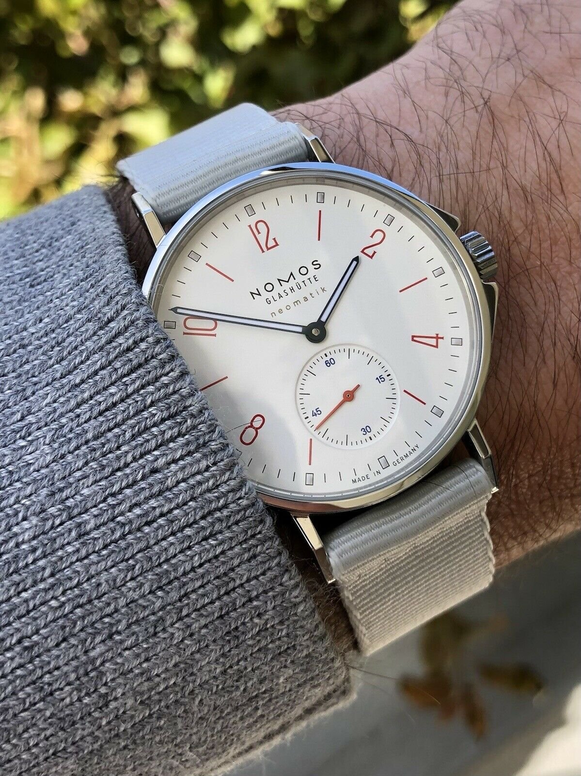 Nomos 564 deals