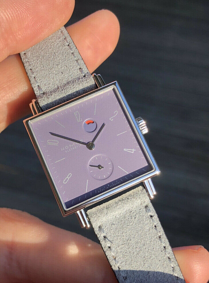 Nomos_Glashutte_Tetra_488_Plum_-_2020_Watch_Vault_02.jpg