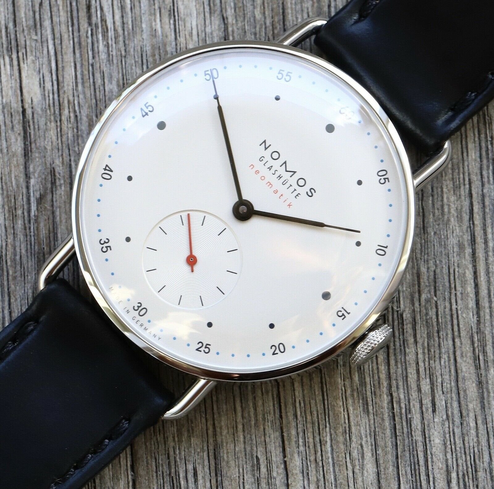Nomos Metro Neomatik 1st Edition 35mm 1104 - 2021