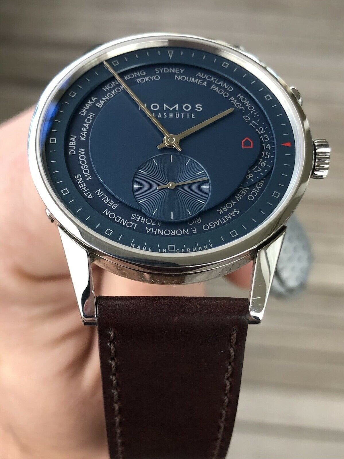 Nomos Zurich Weltzeit Nachtblau Worldtimer 807 - 2019
