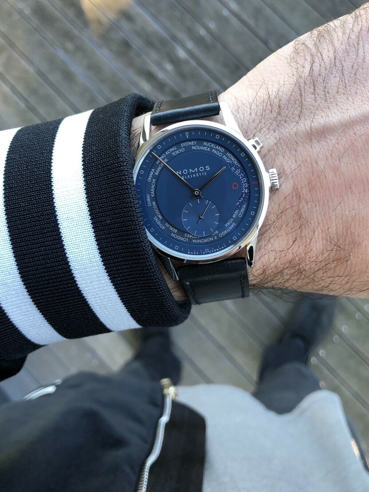 Nomos Zurich Weltzeit Nachtblau Worldtimer 807 - 2019 full set